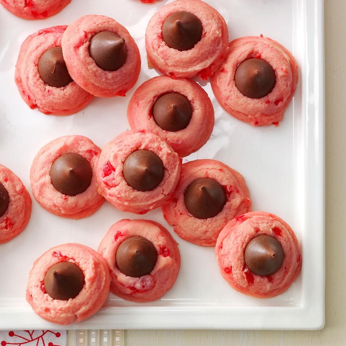 35 Pretty Pink Desserts That Taste as Good as They Look