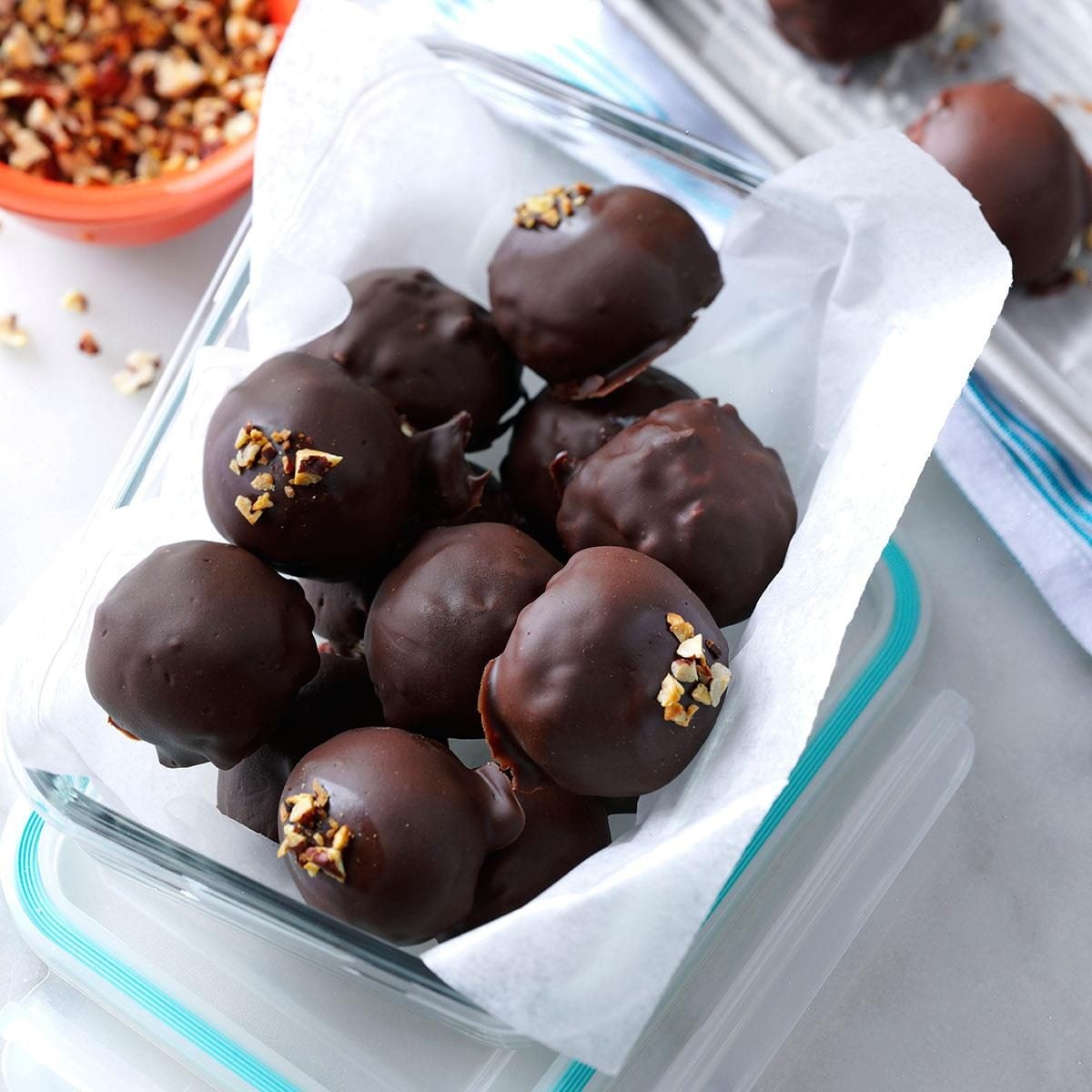 Mocha-Pecan Ice Cream Bonbons