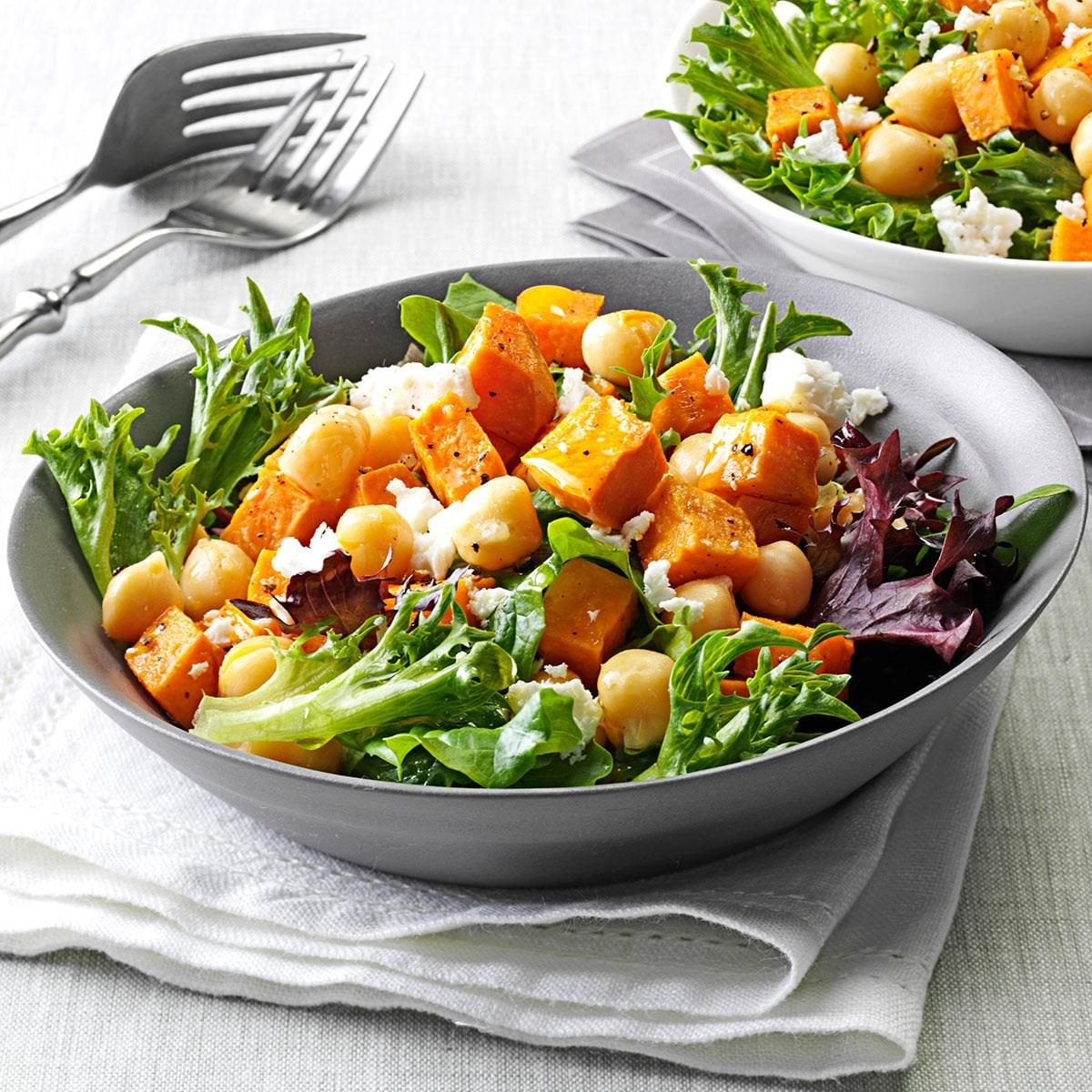Copycat Sweetgreen Super Green Goddess Salad