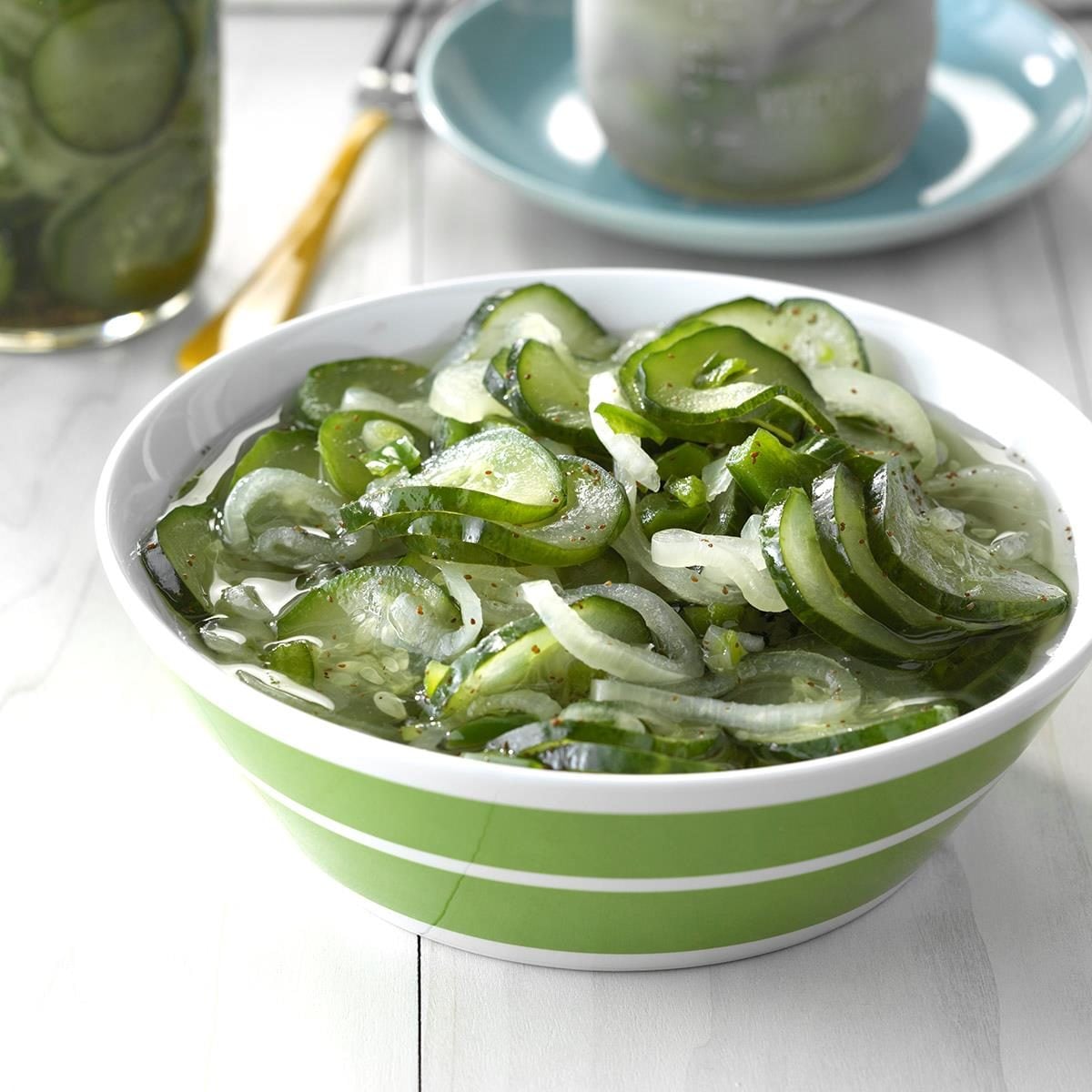 Sweet ‘n’ Tangy Freezer Pickles