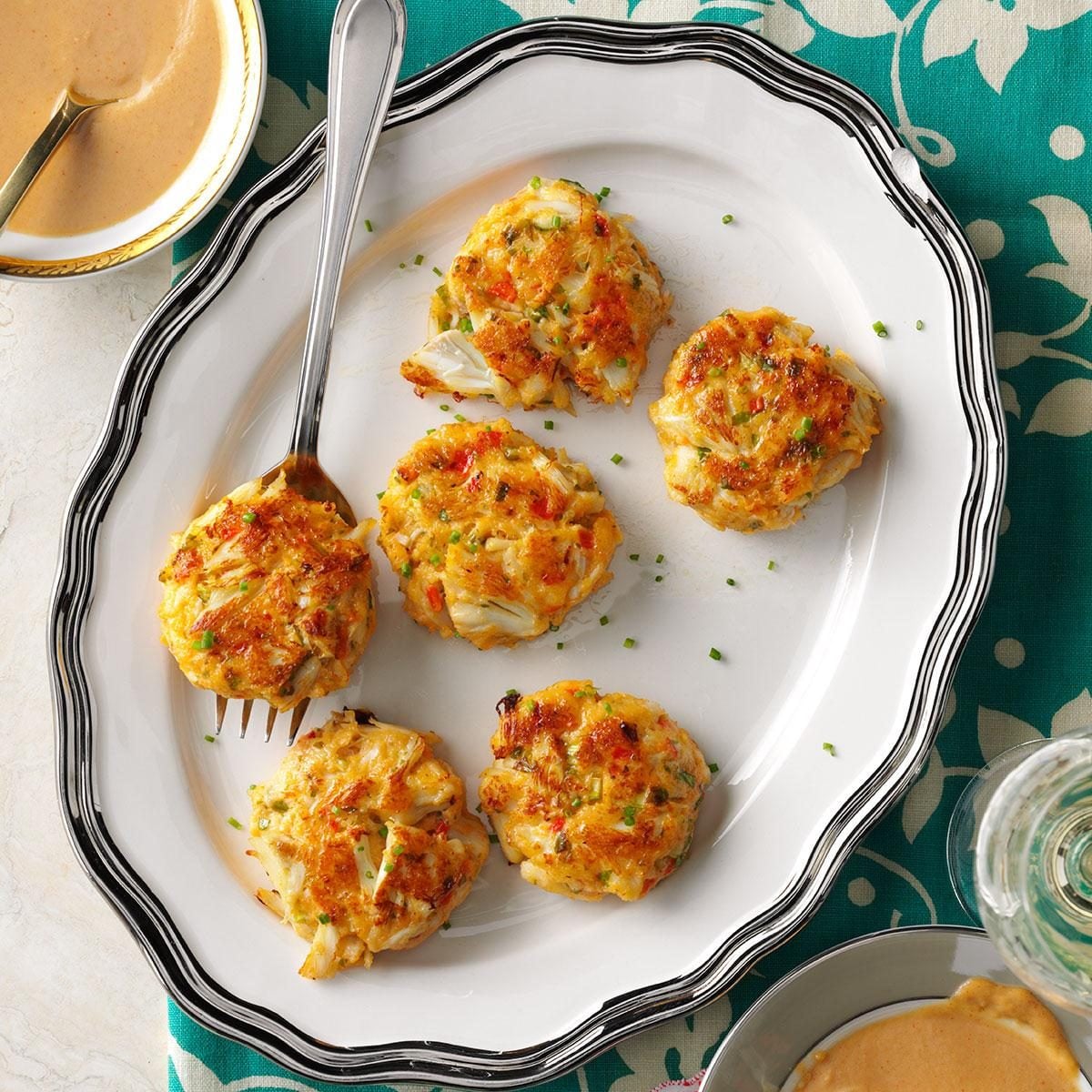 27 Classy Eats to Bring to a New Year’s Eve Potluck