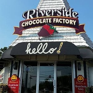 Riverside Chocolate Factory, McHenry, Illinois