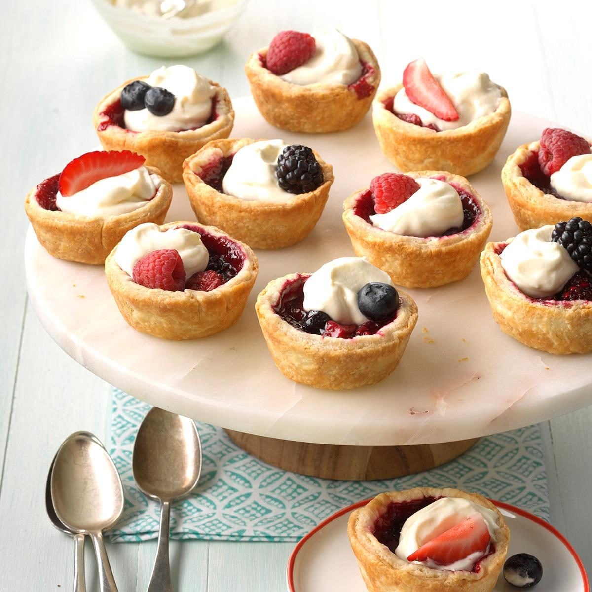 33 Delicious, Easy Luncheon Recipes