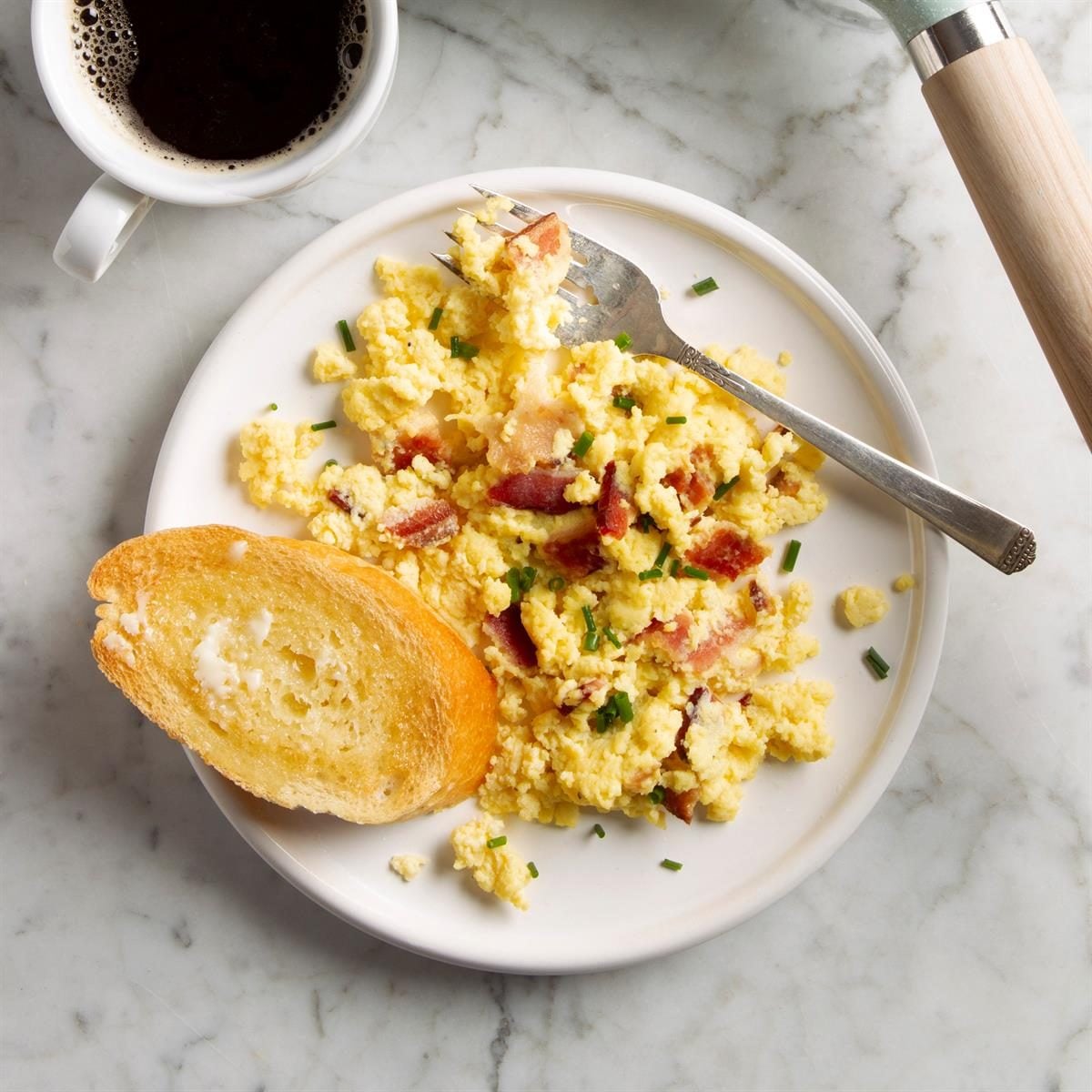 40 Hot Breakfast Ideas Ready in 20 Minutes or Less