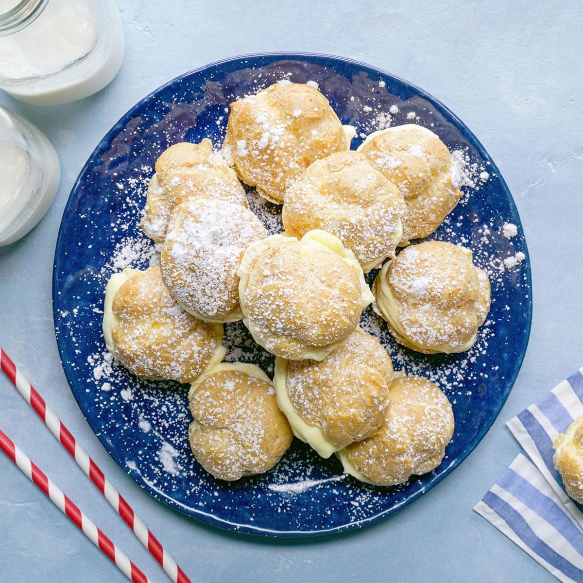Finger Licking Good Mini Cream Puffs Exps Tohvp24 164891 Mf 04 10 2