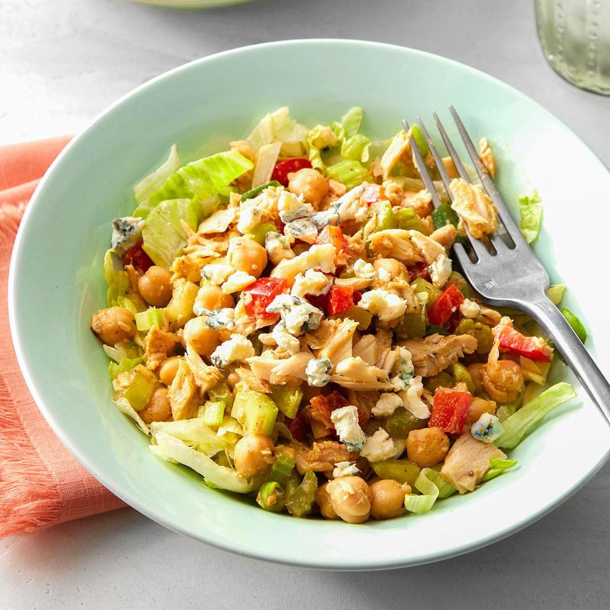 Mediterranean Tuna Salad Exps Tohcom 47132 Dr 05 03 13b