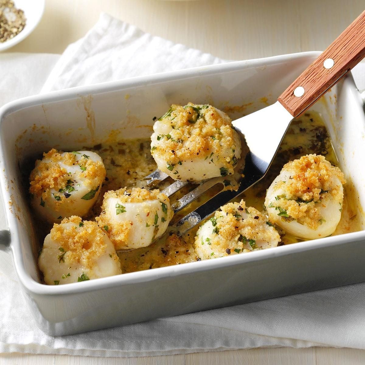 Simple Herbed Scallops