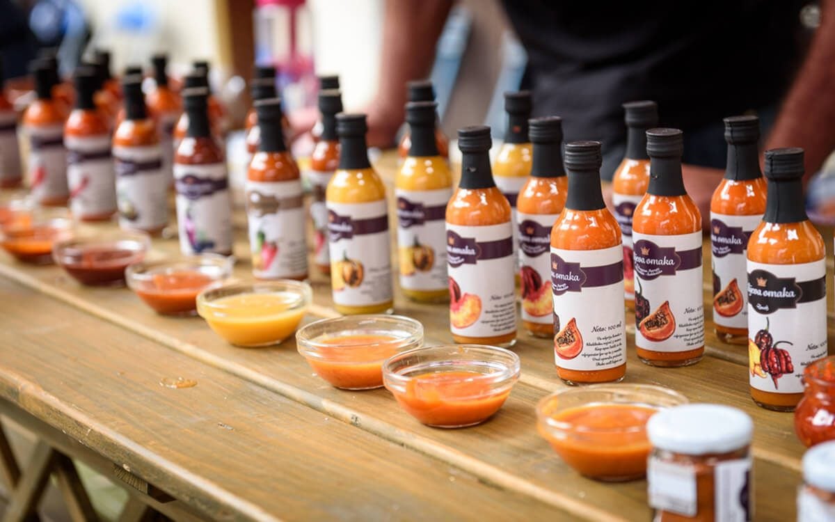 The Ultimate Guide to Hot Sauces (and How to Use Them)