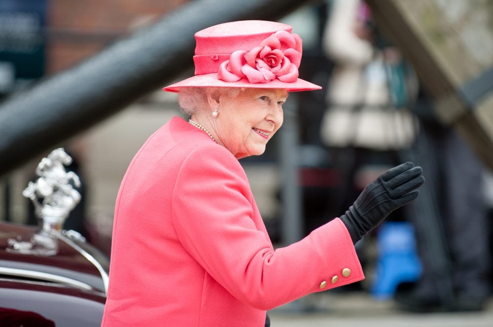 If You Eat Dinner with the Queen, You Must Follow These Two Rules