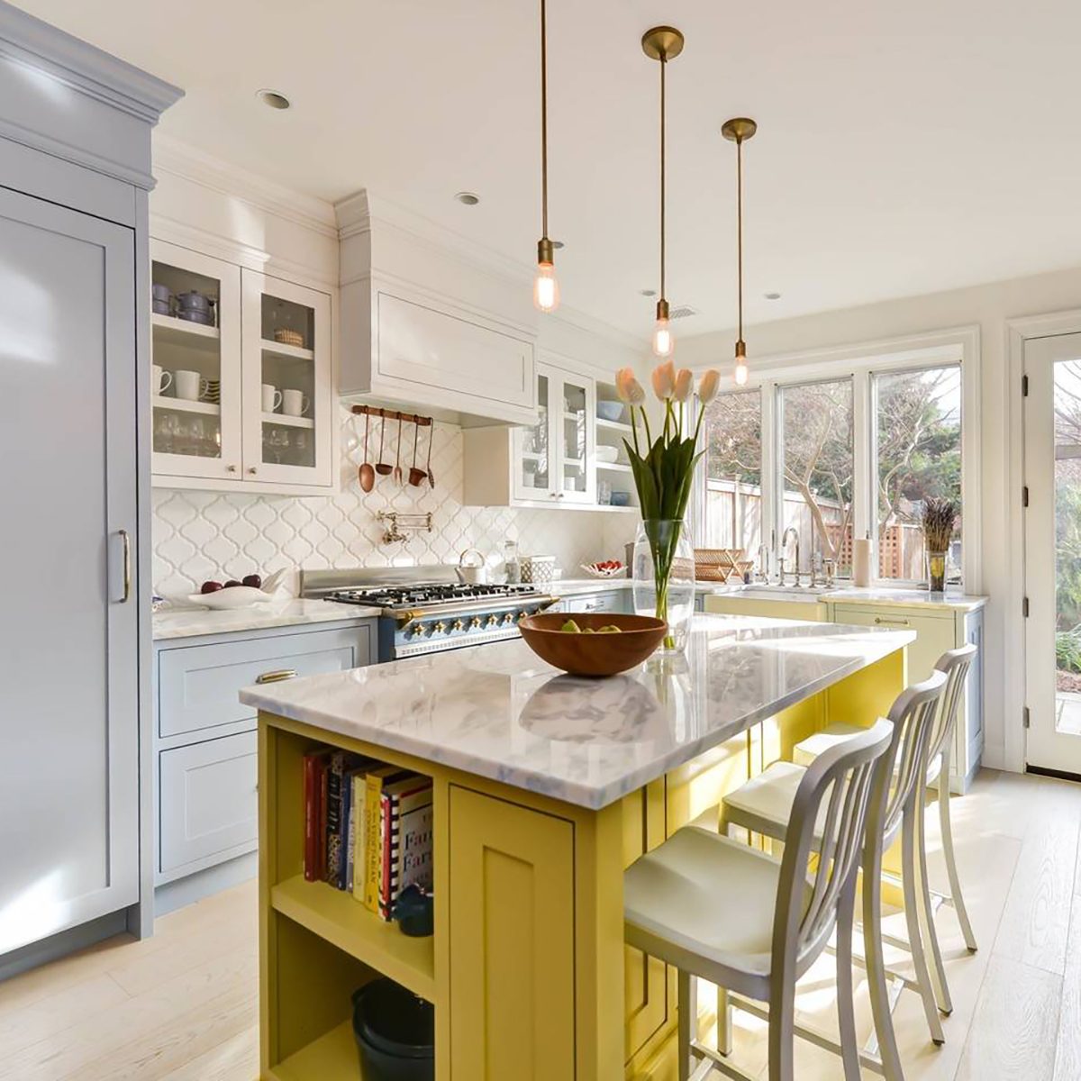 Airbnb kitchen