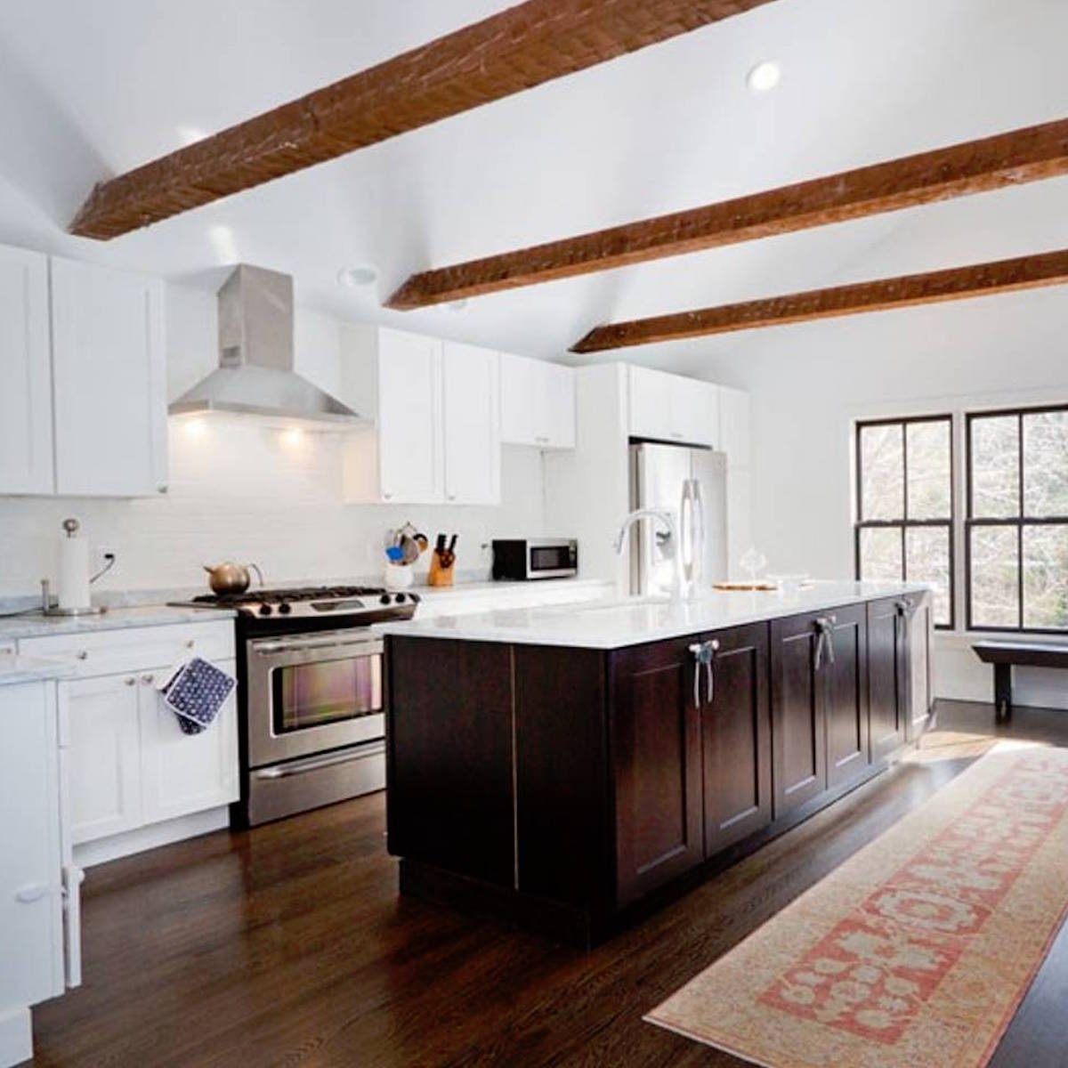 Airbnb kitchen