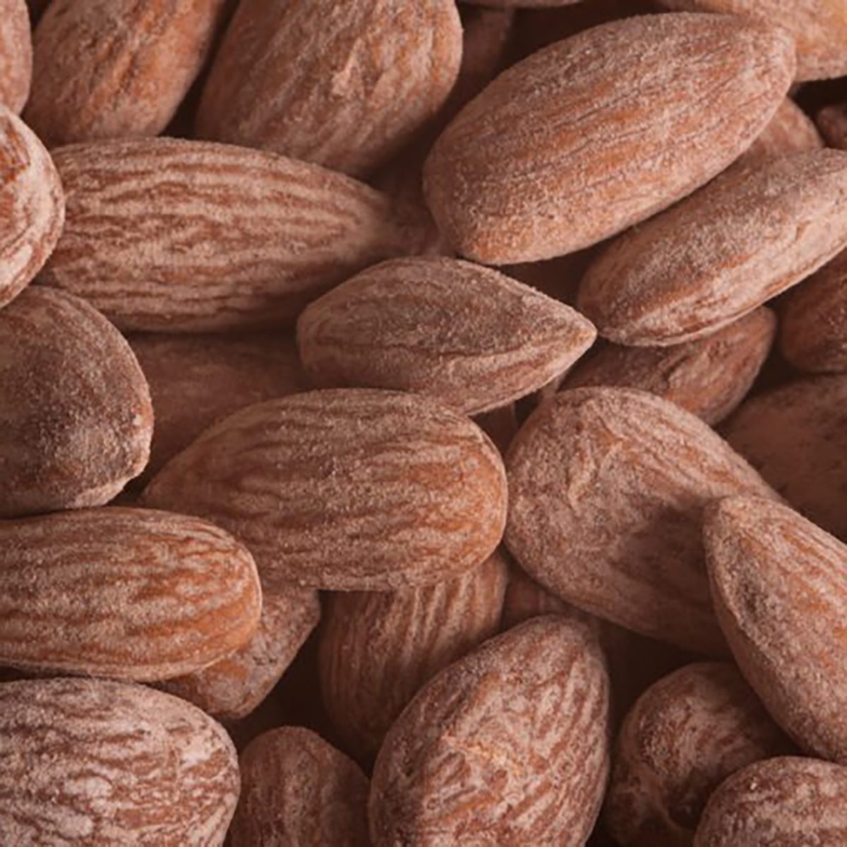 raw almonds
