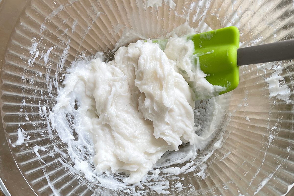 Mixing Mochi