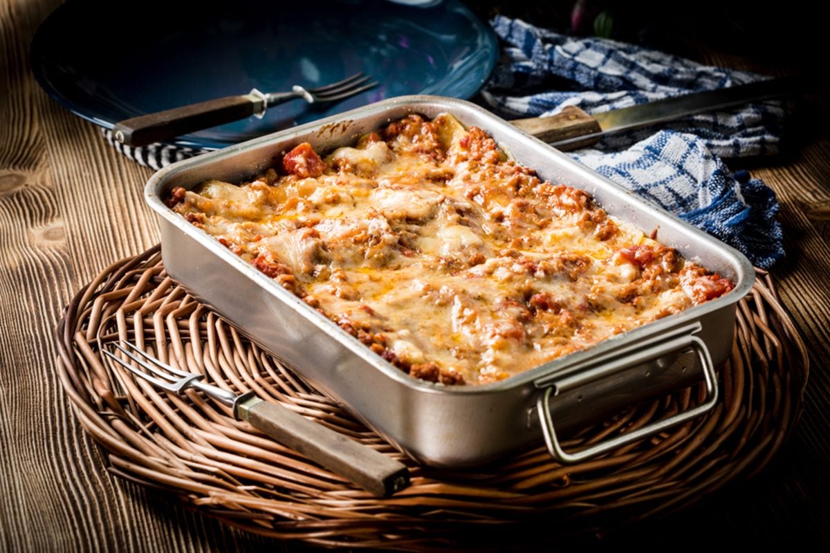 Here’s When to Use a Glass or Metal Baking Pan