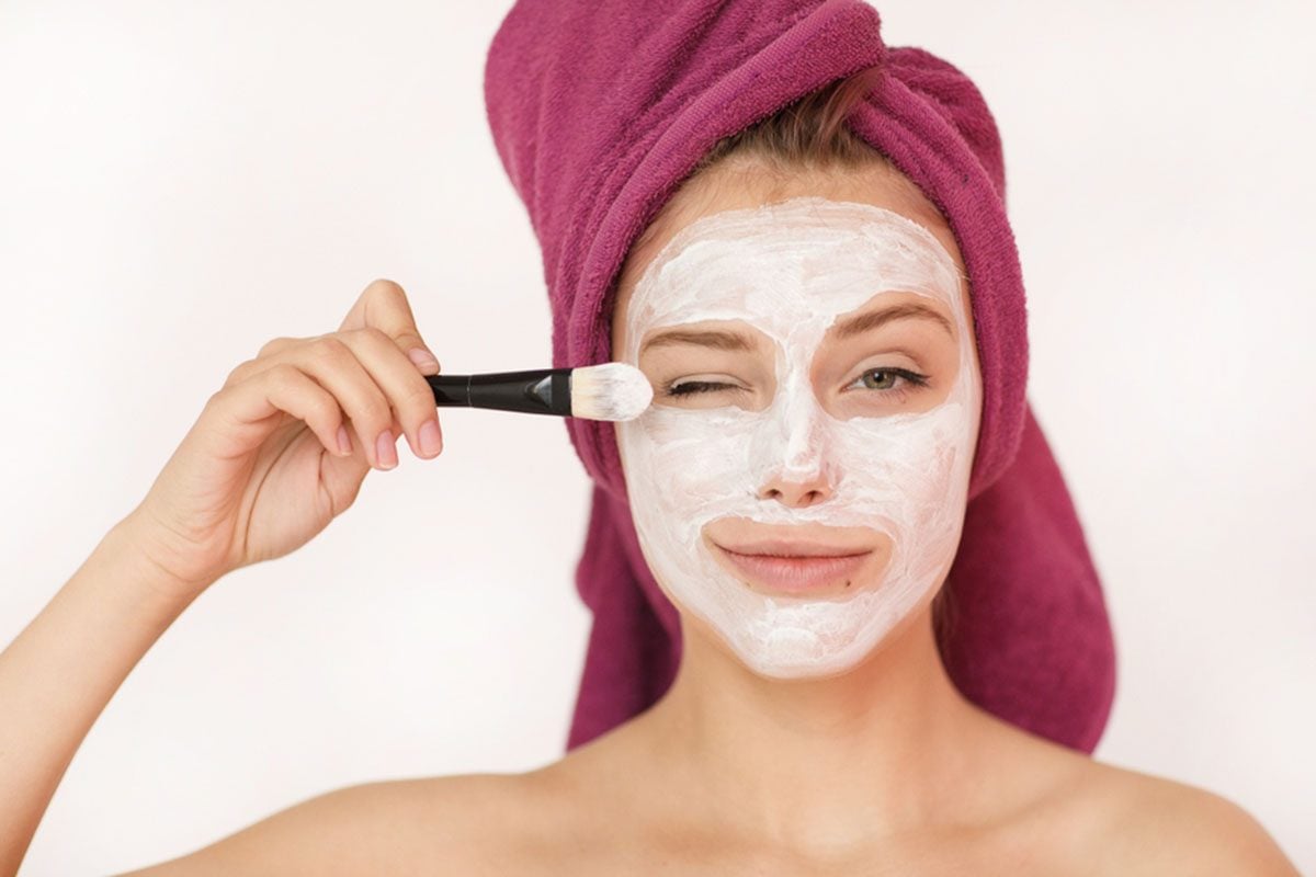 Get Glowing Skin with a DIY Yogurt Face Mask