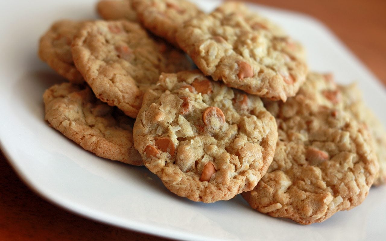 This Oatmeal Butterscotch Chip Cookie Will Take You Back