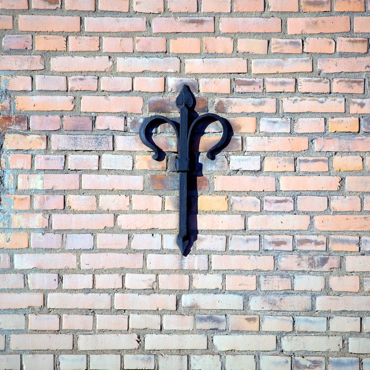 metal plates on home exterior
