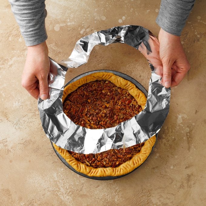 Foil-Covered Crust Trick; How To