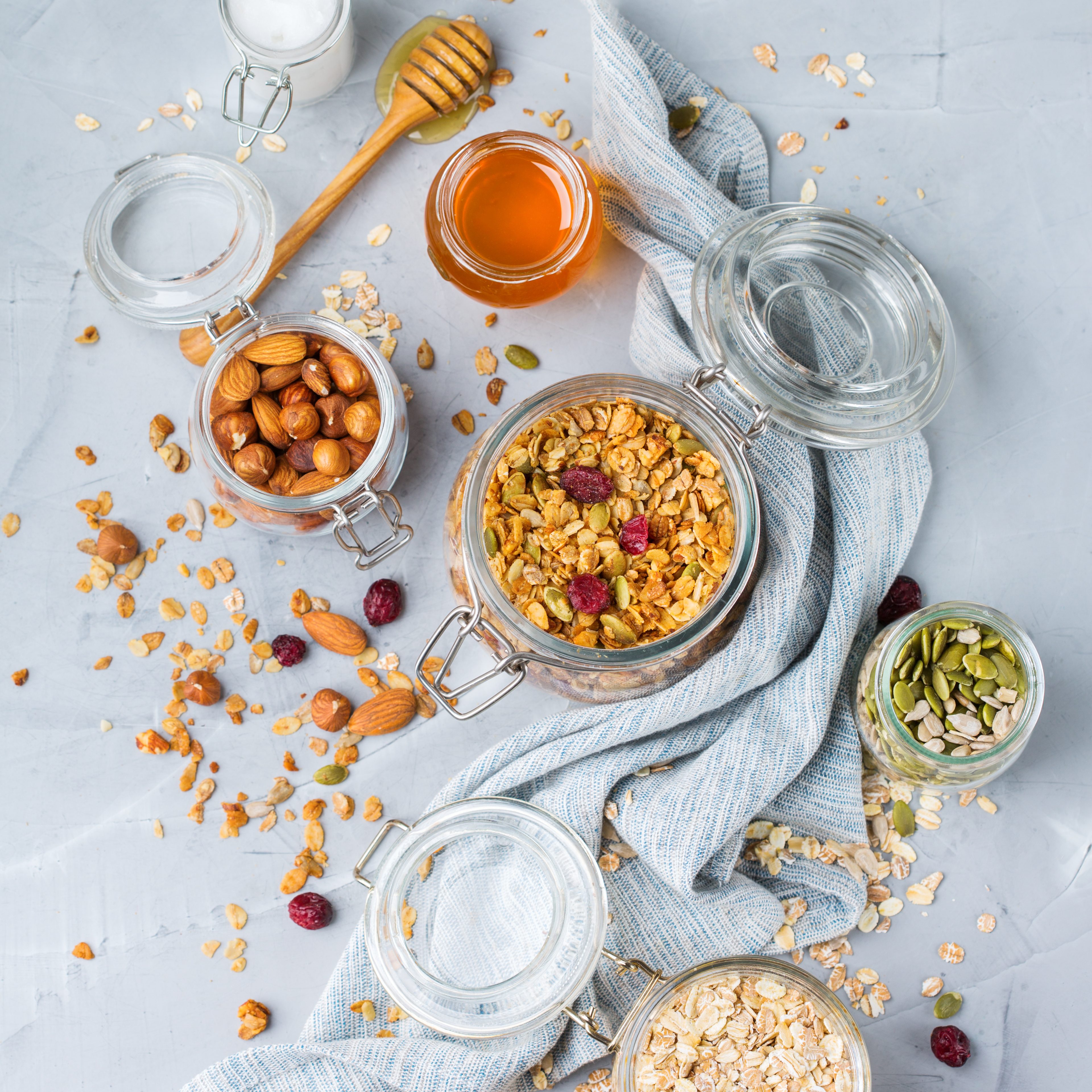 Low-Cholesterol Snacks for a Heart-Healthy Diet
