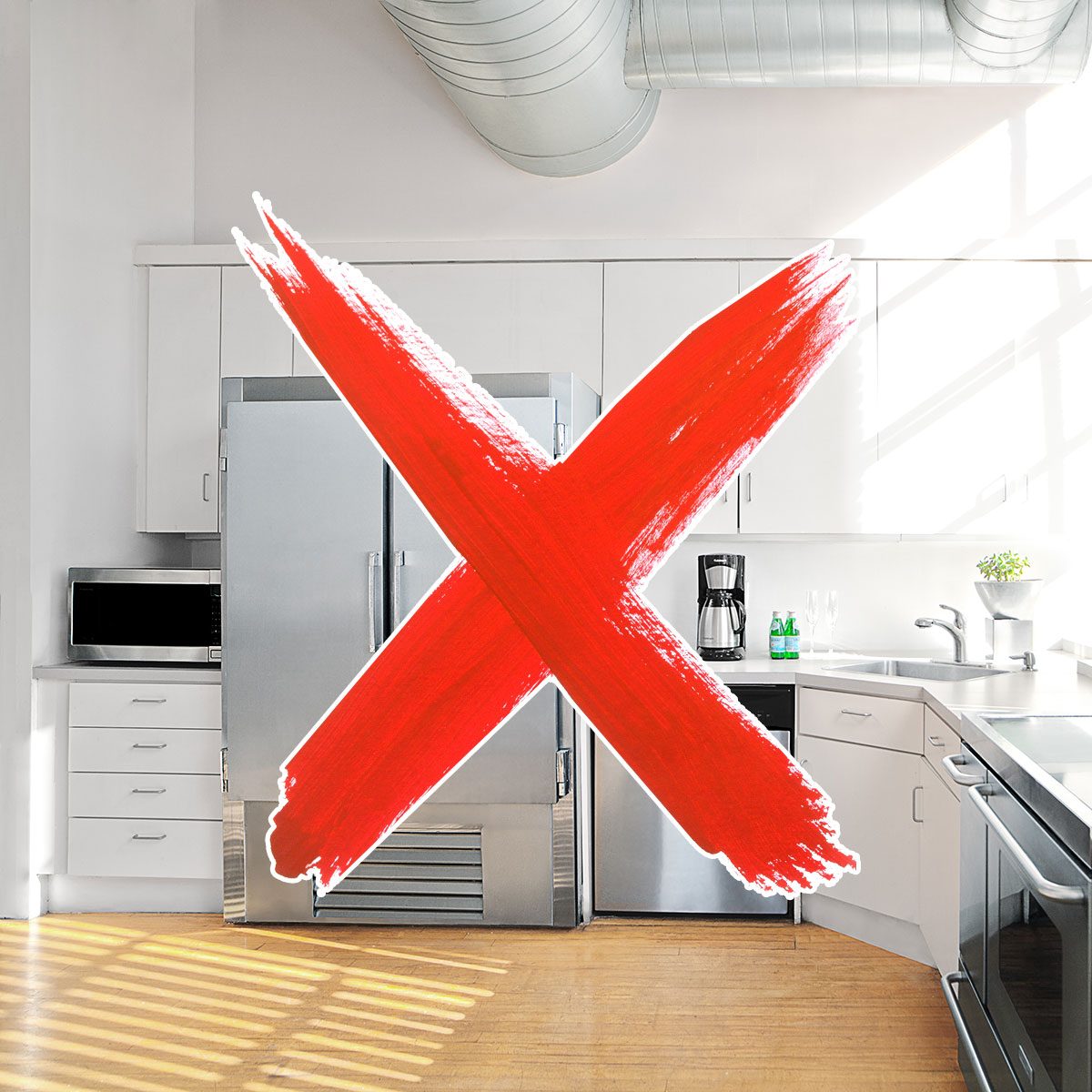 Kitchen with red 