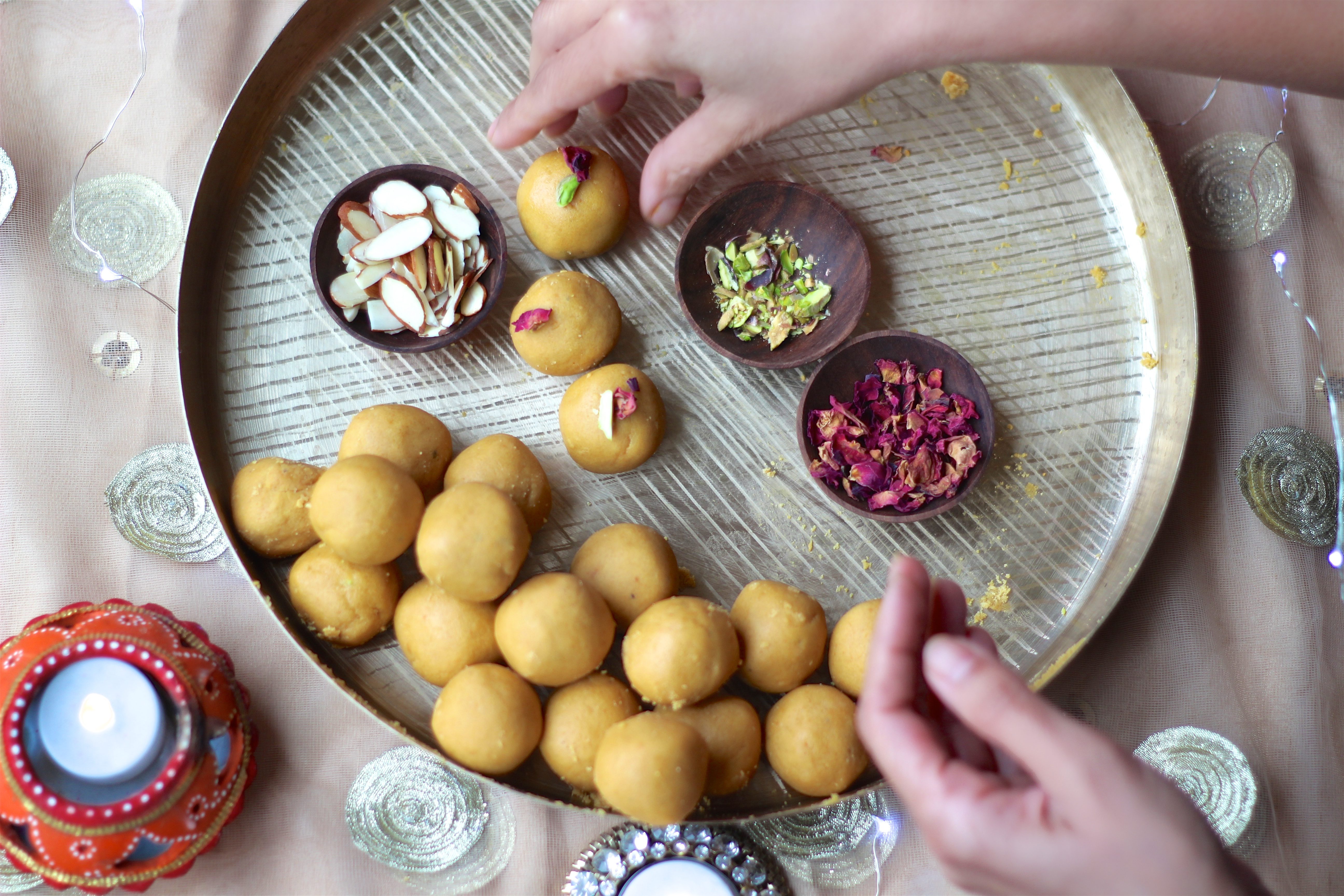Eat More Art besan laddoo