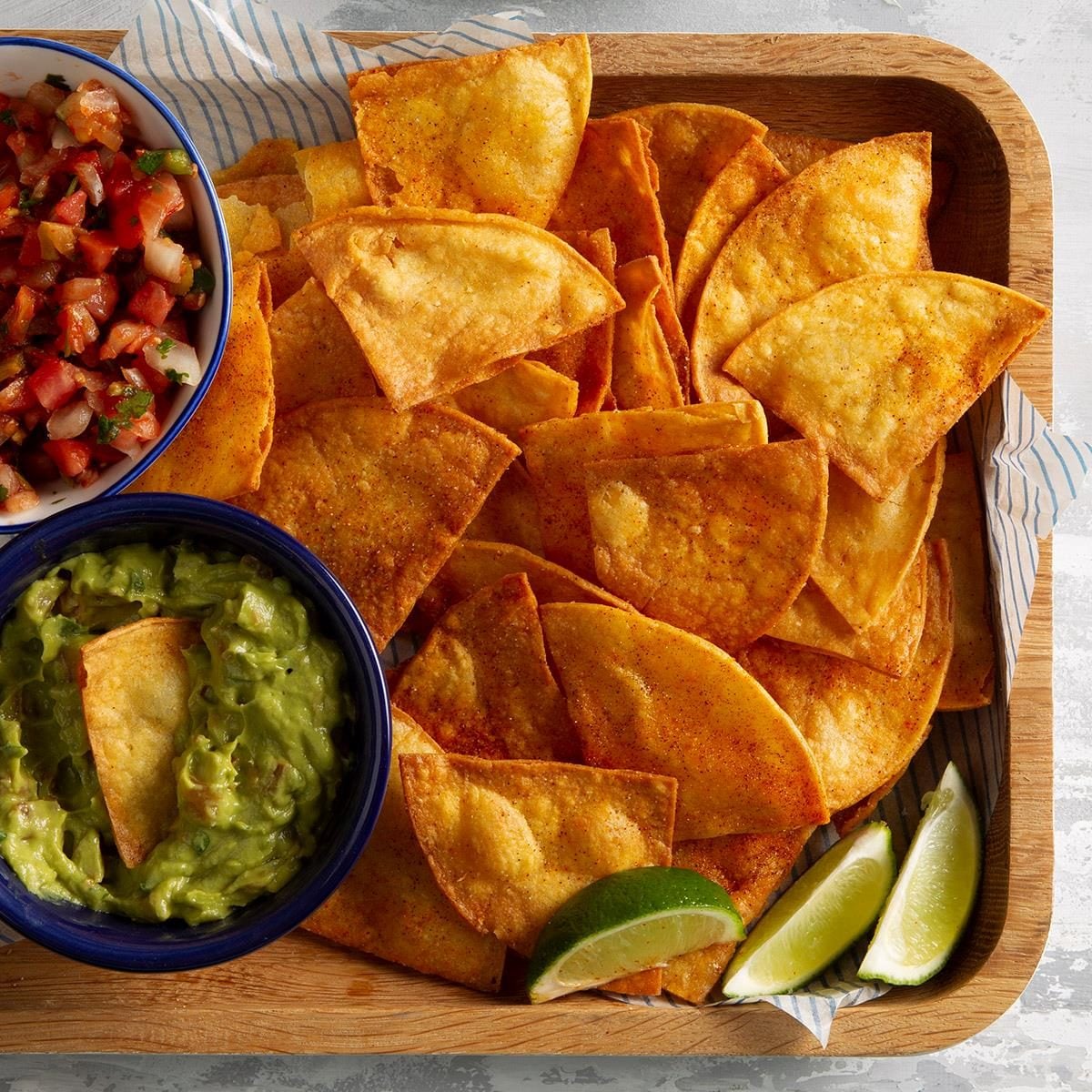 Homemade Tortilla Chips Exps Ft21 256841 F 0413 1