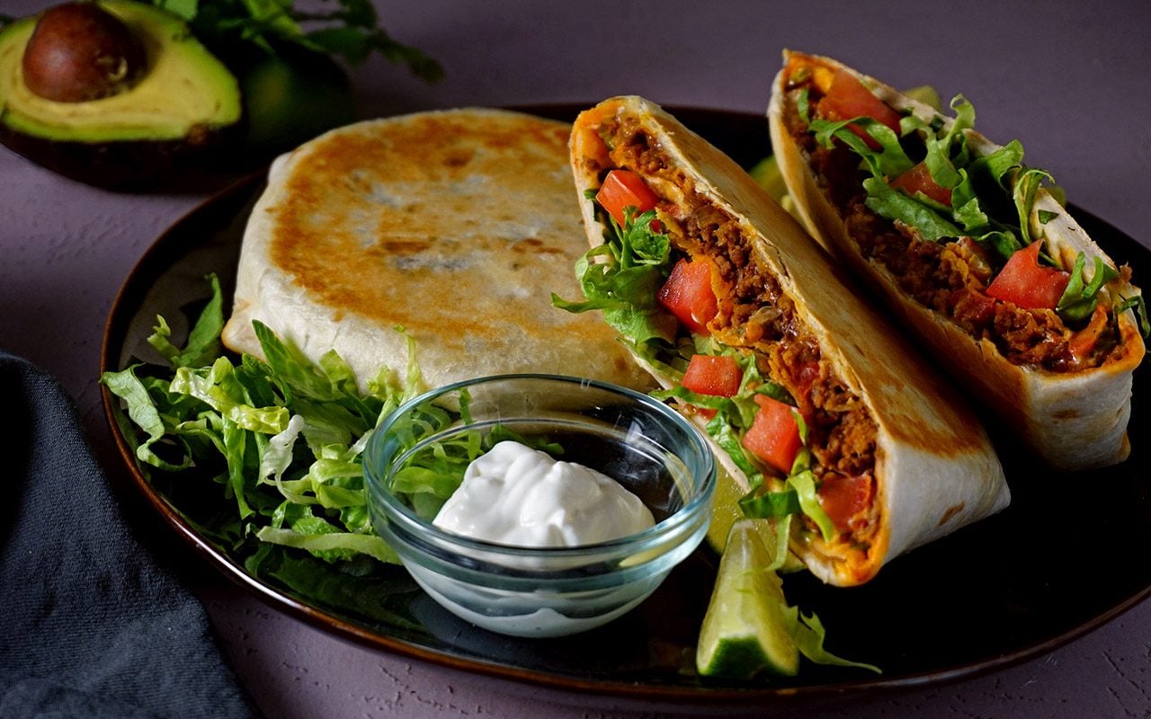 How to Make a Homemade Crunchwrap Supreme