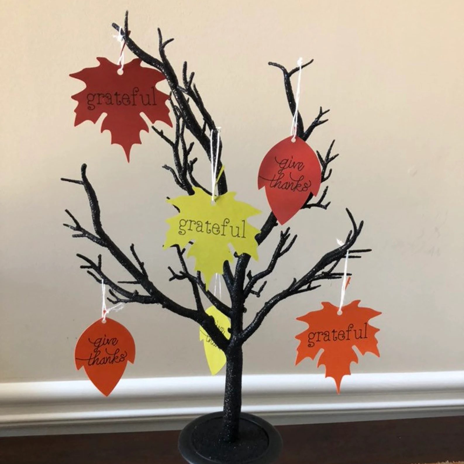 Thanksgiving Thankful Tree Leaf Tags Ecomm Via Etsy.com