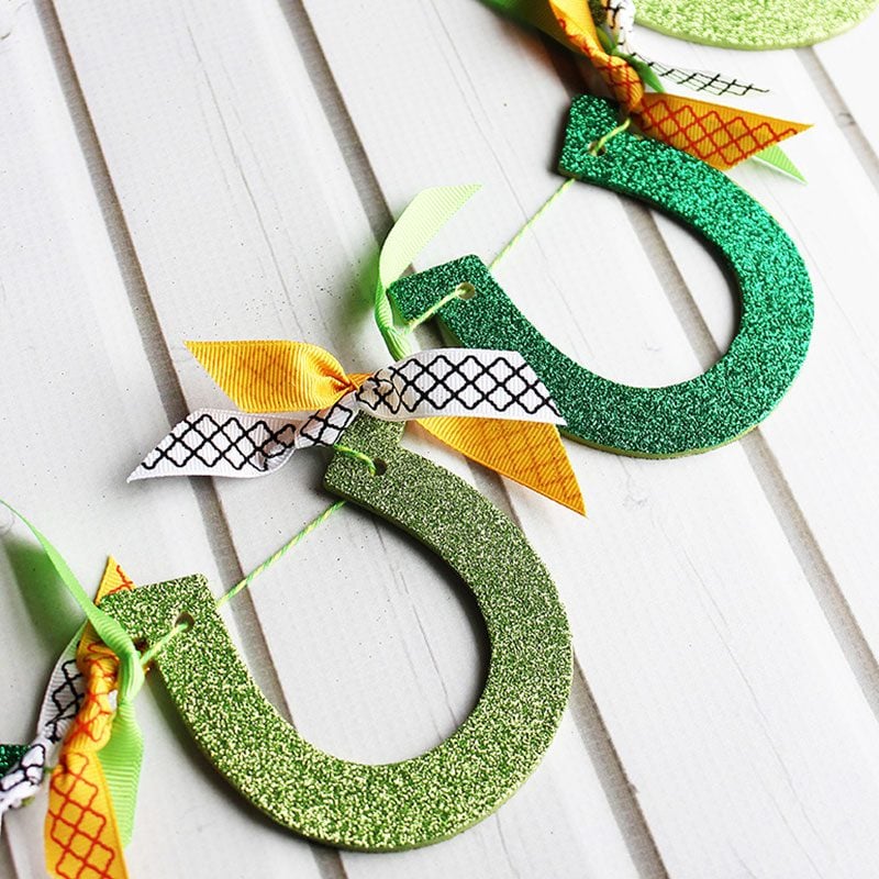 Glittered Horseshoe Garland