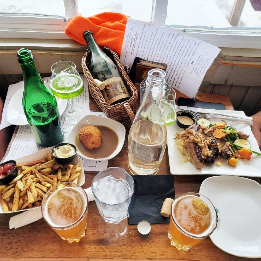 Ebenezers Pub 