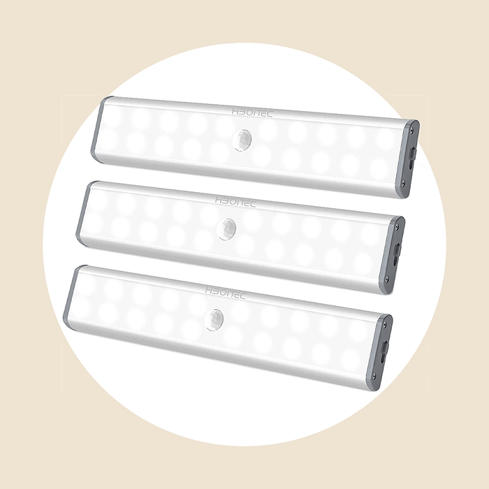 Under Cabinet Lighting Closet Light Ecomm Via Amazon