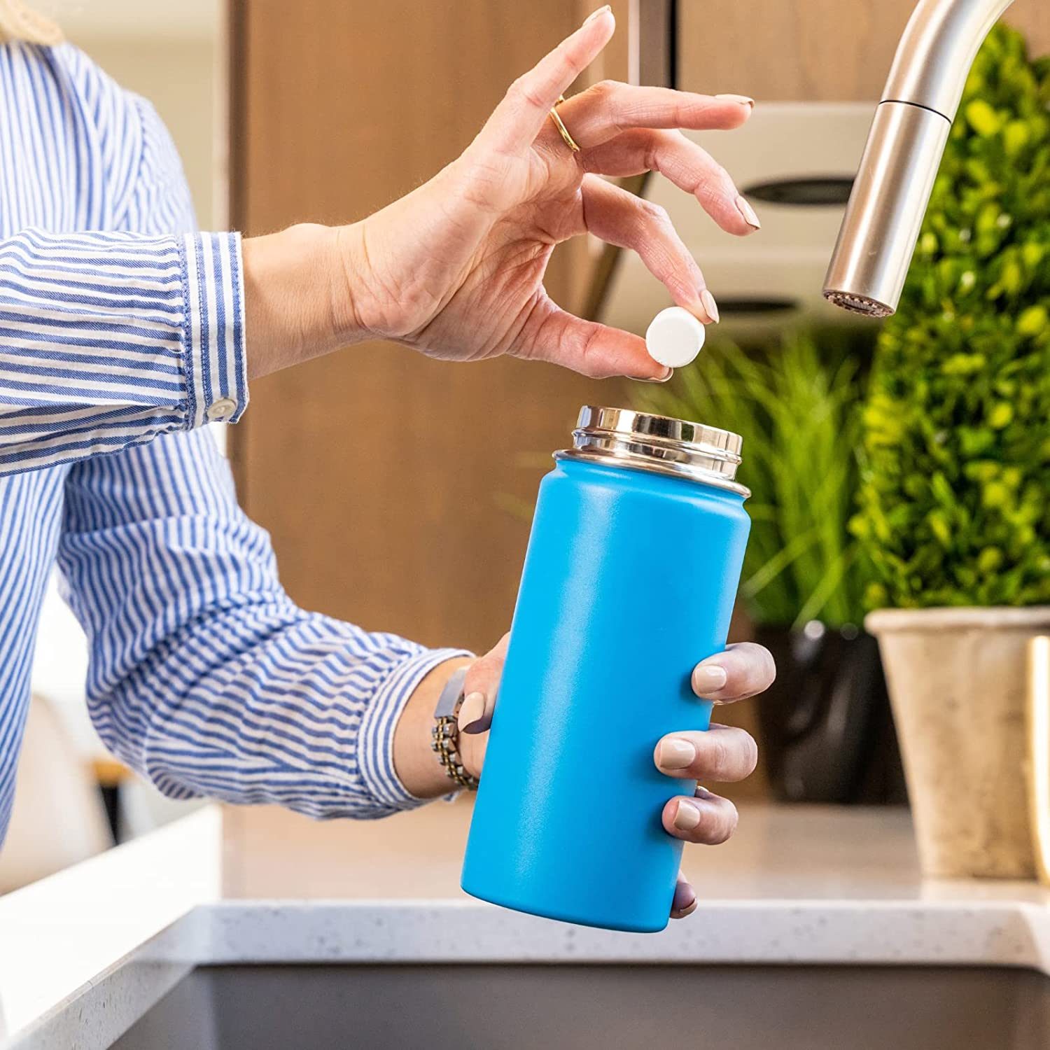 These Bottle Bright Tablets Will Make Your Drinkware Sparkle