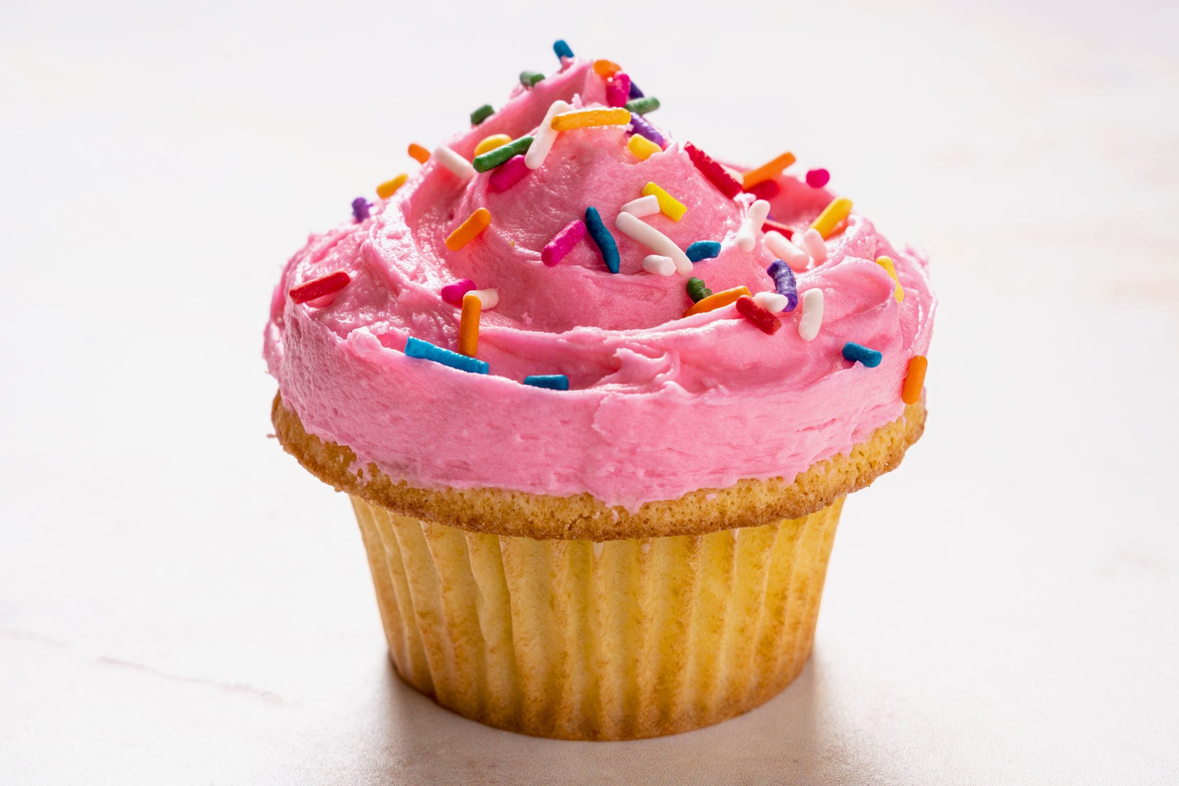 How to Make Magnolia Cupcakes as Seen on ‘Sex and the City’