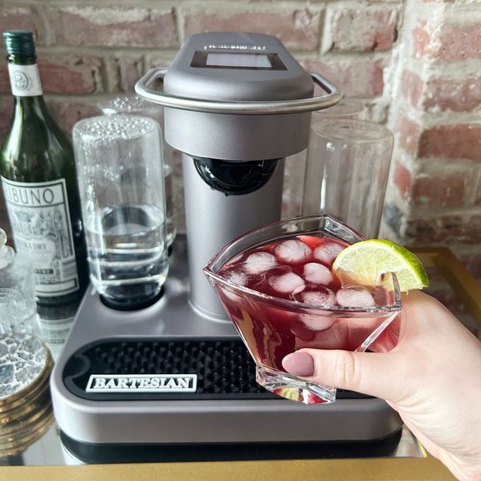 Bartesian Cocktail Maker