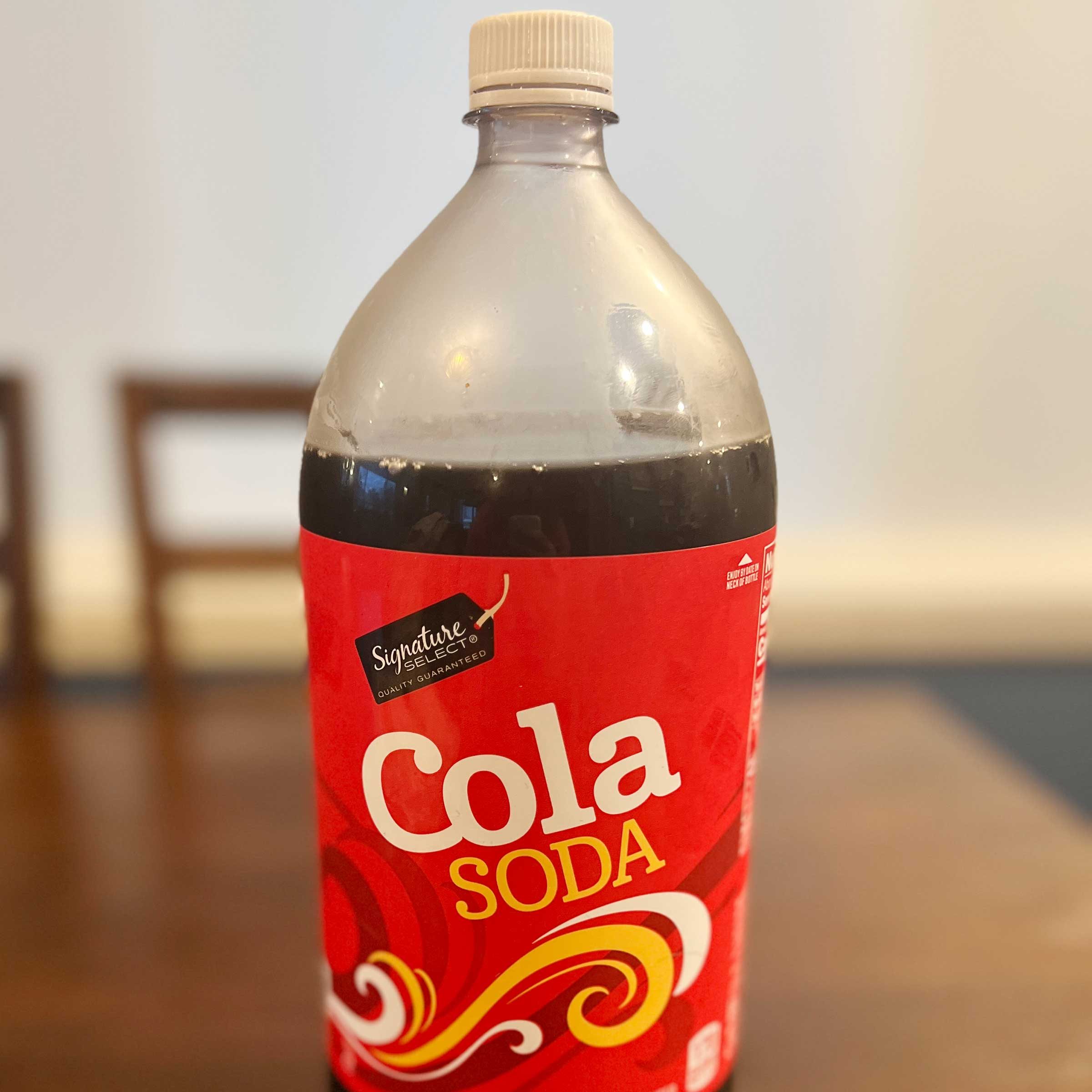 Photo3[4] Off Brand Soda.