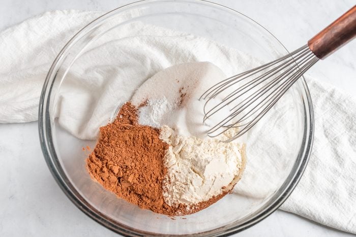 Mix Dry Ingredients For Pecan Pie Brownies Molly Allen For Toh