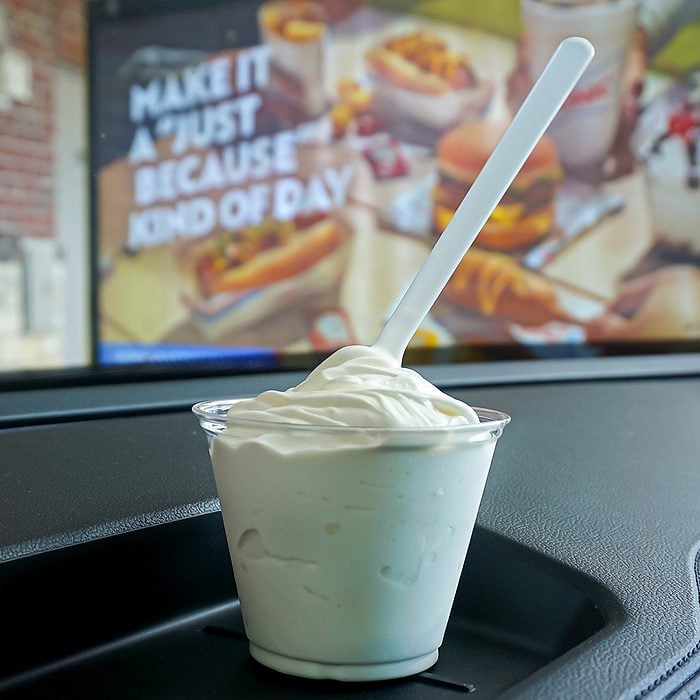 Sonic Vanilla Soft Serve Sonic Vanilla 051024 Toh 01 Ssedit