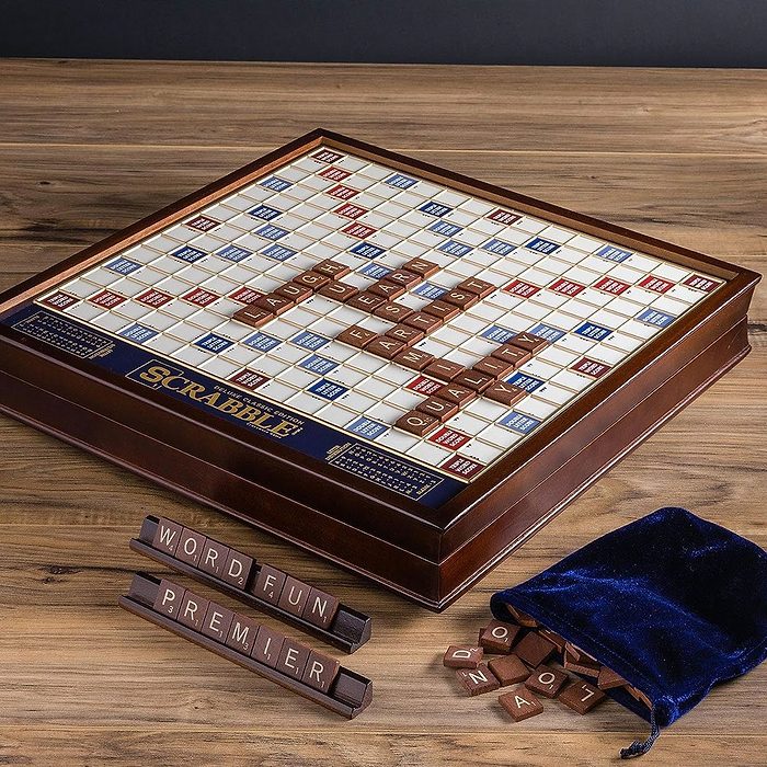 Scrabble Deluxe Edition