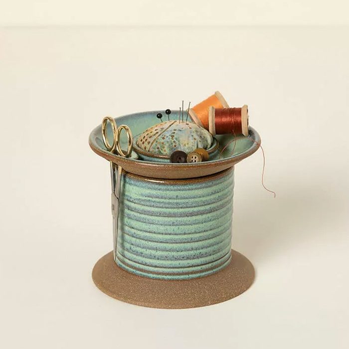 Spool Sewing Station