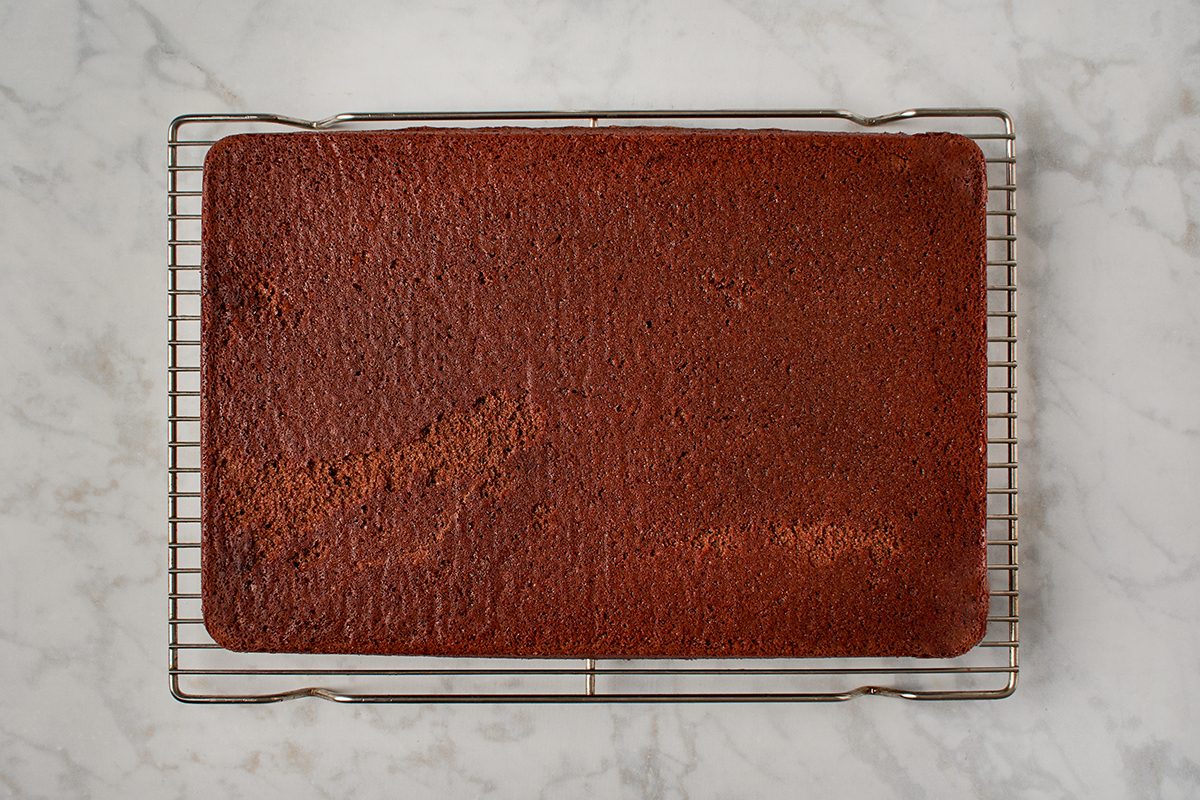 Bake the cake