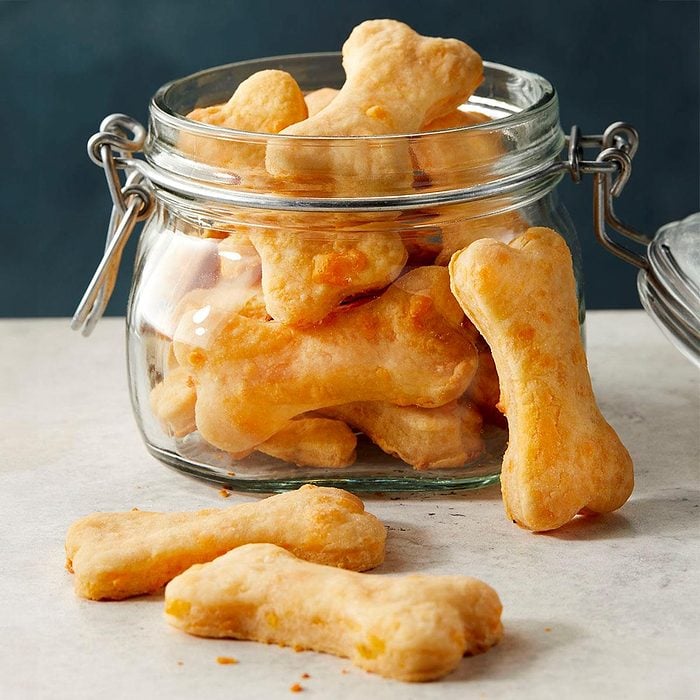 Cheddar Dog Treats Exps Tohcom24 46093 Md P2 09 18 9b Rms