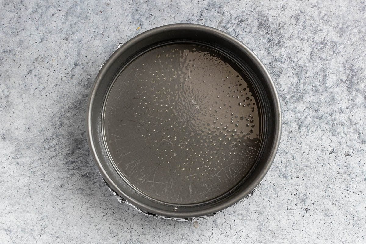 Greased Springform Pan.