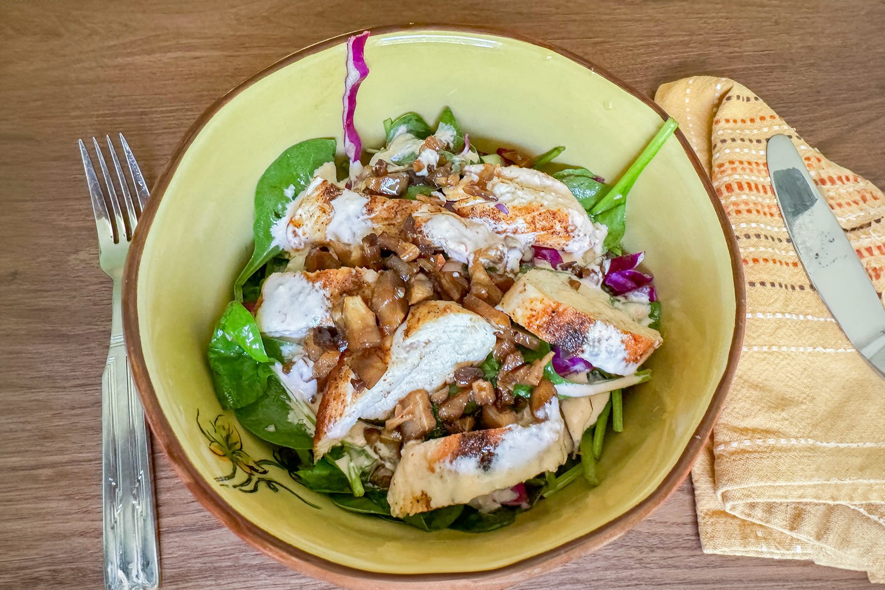 Spicy Chili Ginger Chicken Spinich Salad Plated