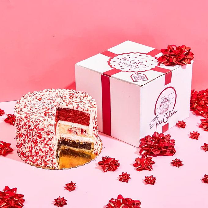 A Christmas Piecaken with a box in the background