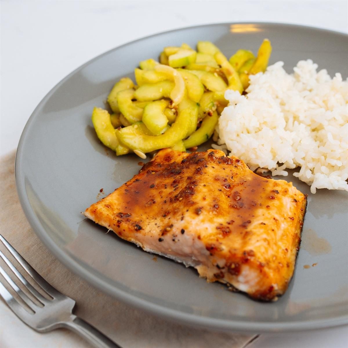 Brown Sugar Glazed Salmon Exps Tohd24 24902 Jojobaccam 4