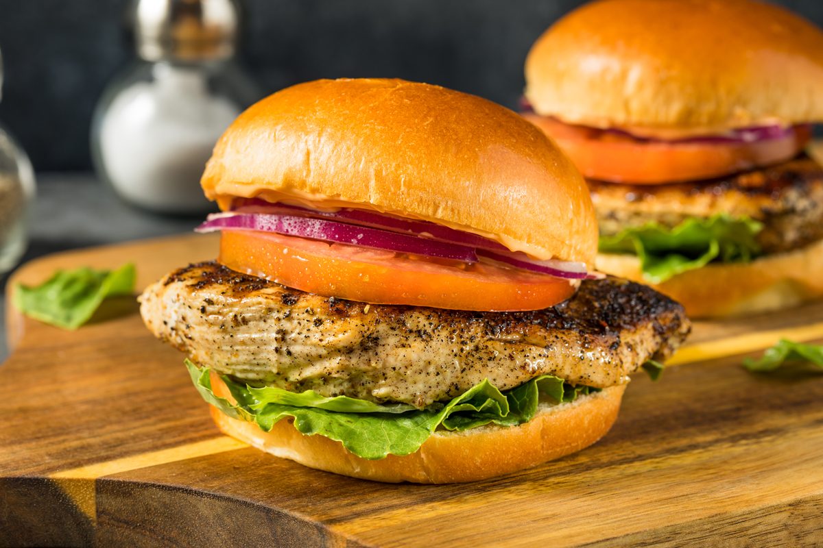 One Thing You Shouldn't Order From Fast Food Restaurants 