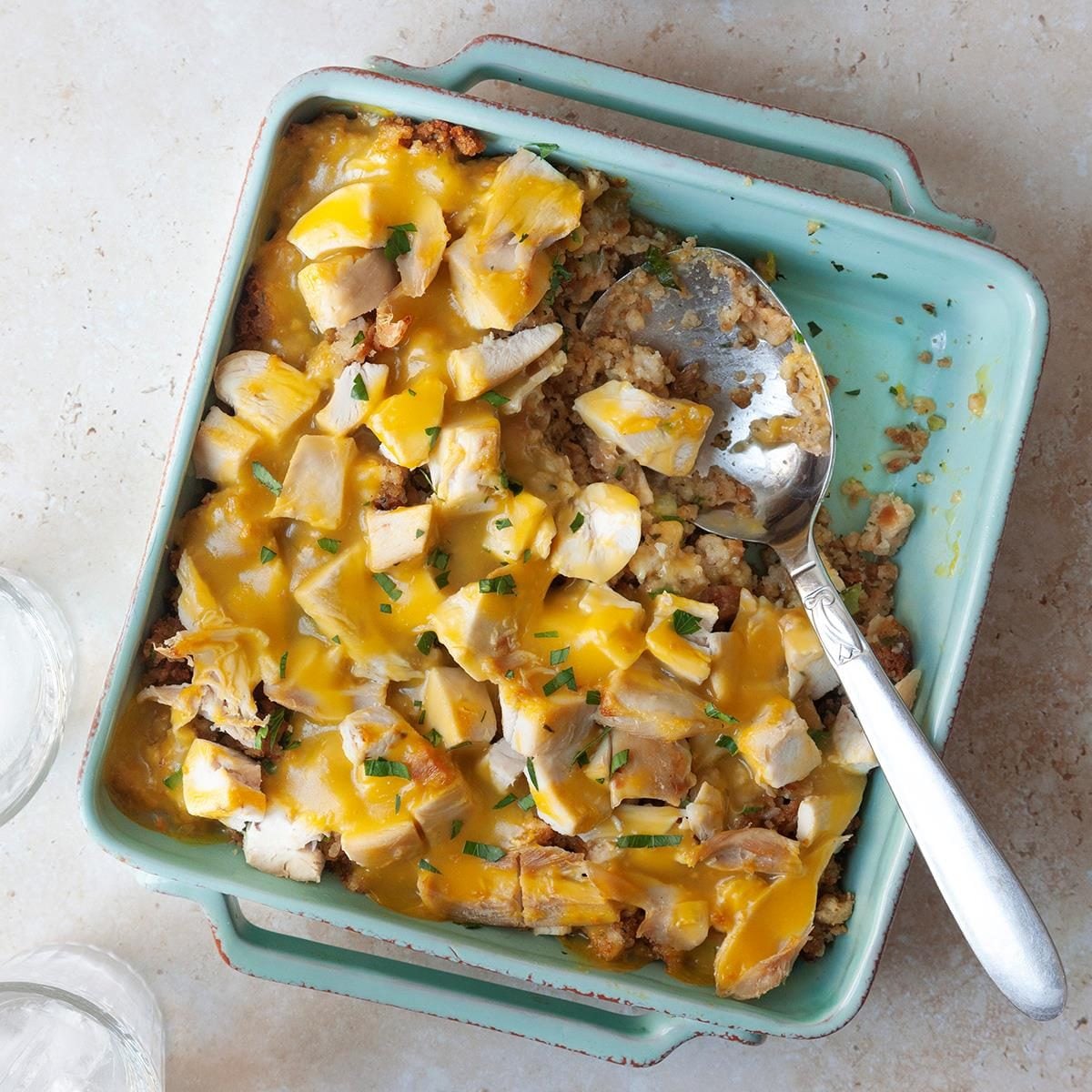 Turkey And Stuffing Casserole Exps Tohd24 50806 Sarahtramonte 4