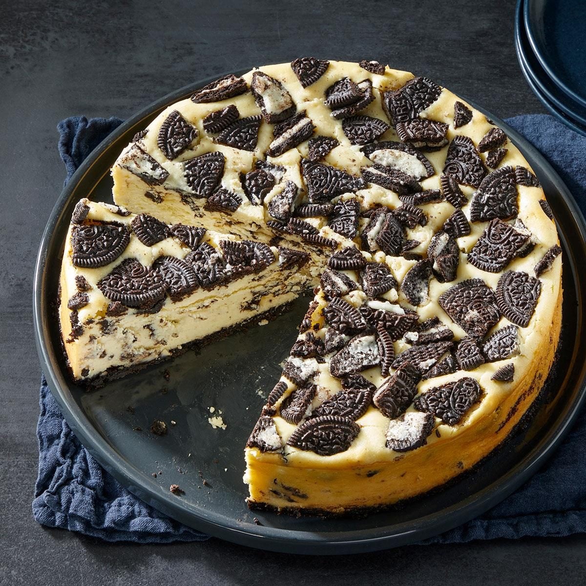 Chocolate Cookie Cheesecake Exps Tohwinter26 38198 Md P2 02 26 10v2