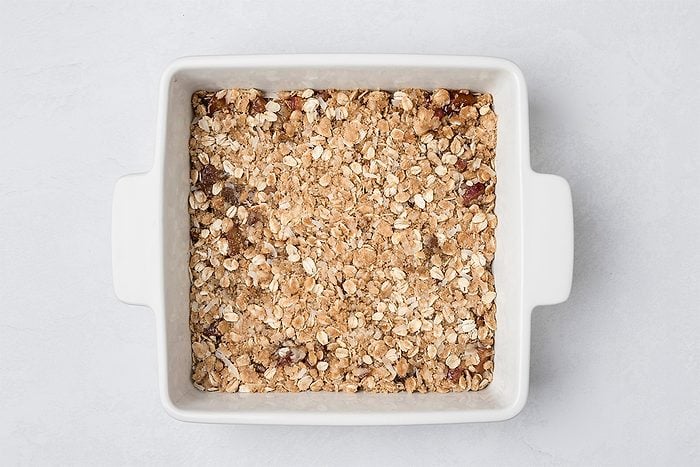 Rhubarb Oatmeal Bars Tohd25 31936 Christinema 4