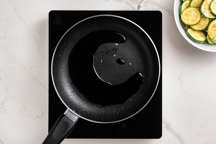 remove zuchhini and add vinegar to the pan